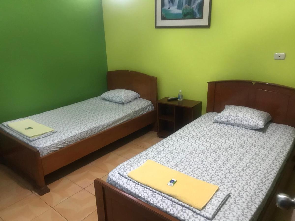 Amazon Dream Hostel With Ac And Starlink Iquitos Exterior foto